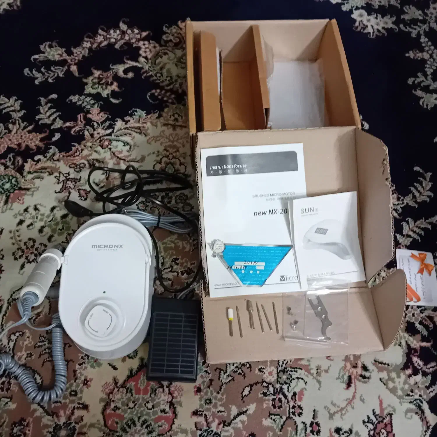 دستگاه کاشت‌ناخن‌و دستگاه UV|آرایشی، بهداشتی، درمانی|تهران, سازمان برنامه شمالی|دیوار