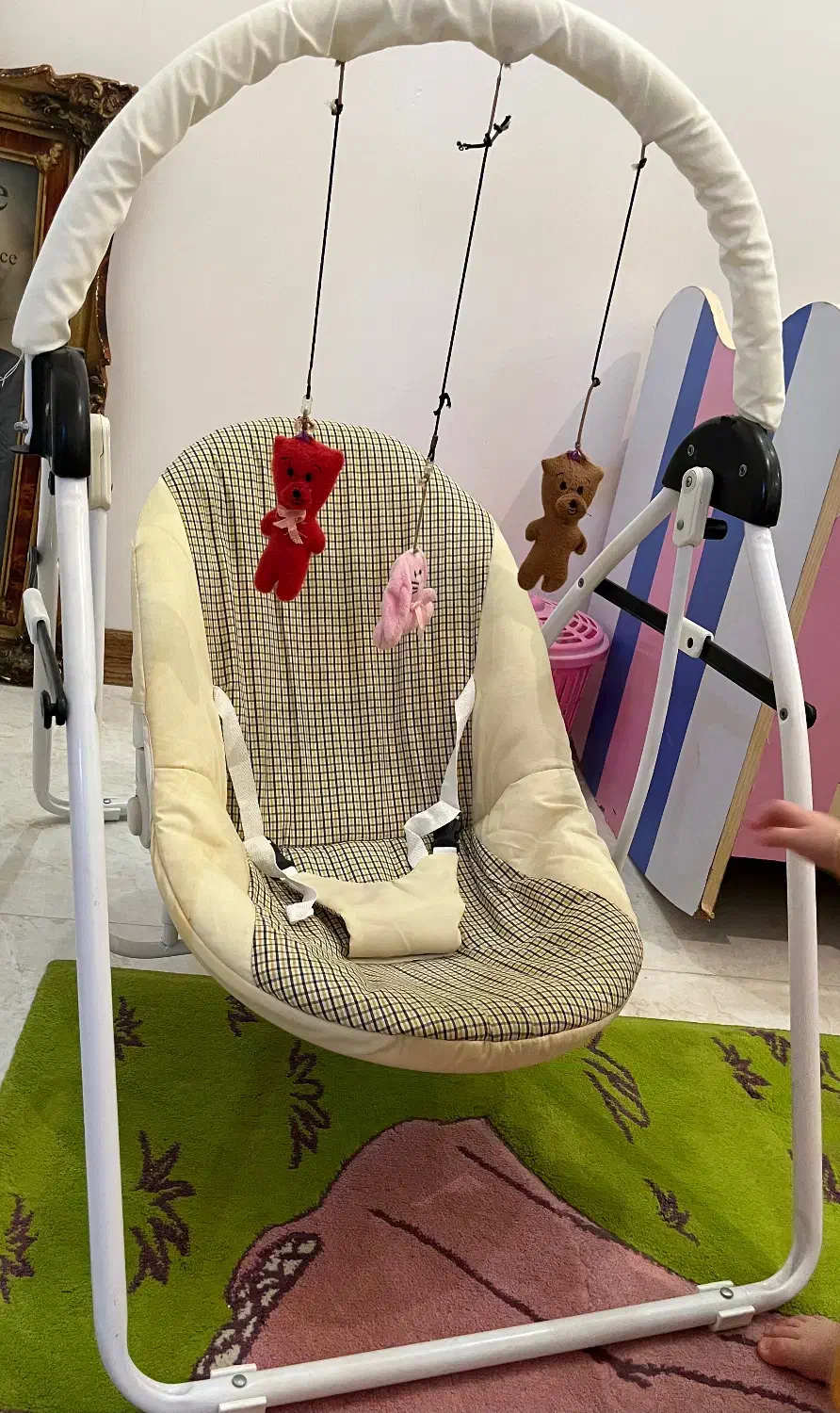 اسباب و اثاث بچه|اسباب و اثاث بچه|رشت, استقامت ۱|دیوار