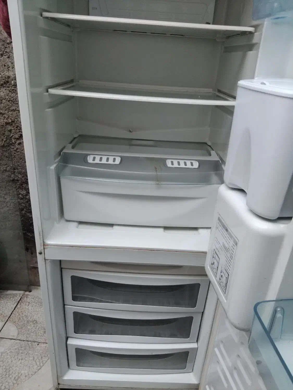 یخچال|یخچال و فریزر|ملایر, |دیوار