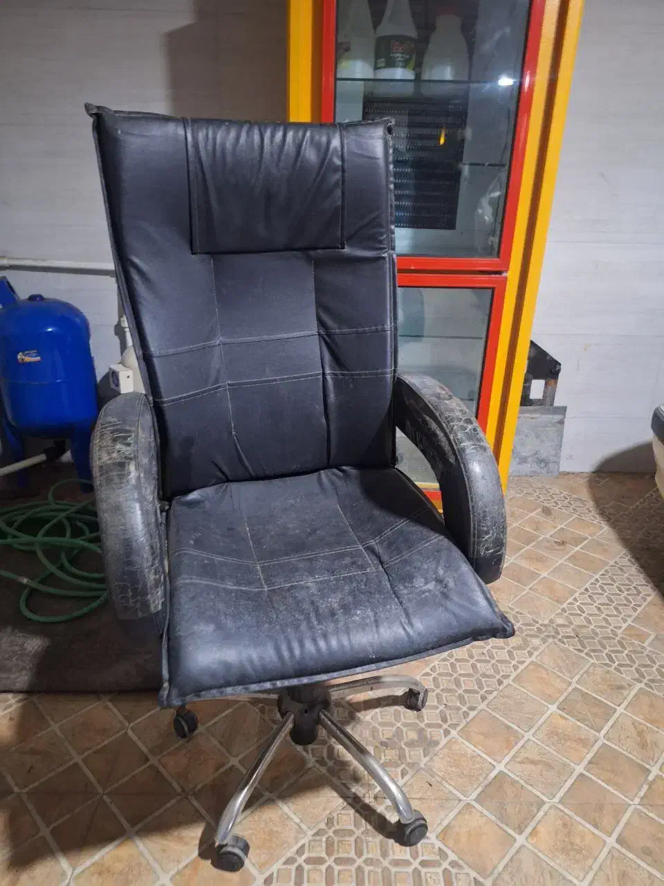 صندلی چرخدار|مبلمان اداری|تالش, هشتپر|دیوار