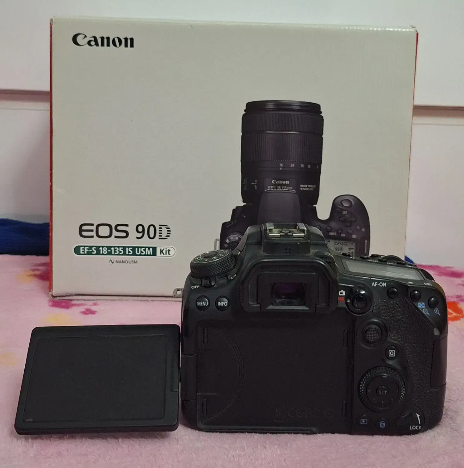 دوربین عکاسی 90 D|دوربین عکاسی و فیلم‌برداری|مهاباد (آذربایجان غربی), |دیوار