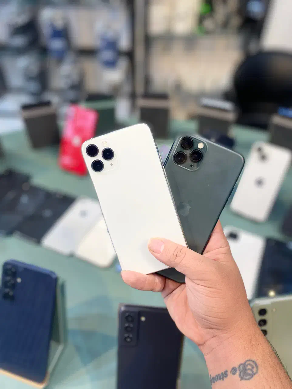 iphone 11 pro|موبایل|کاشان, دروازه فین|دیوار