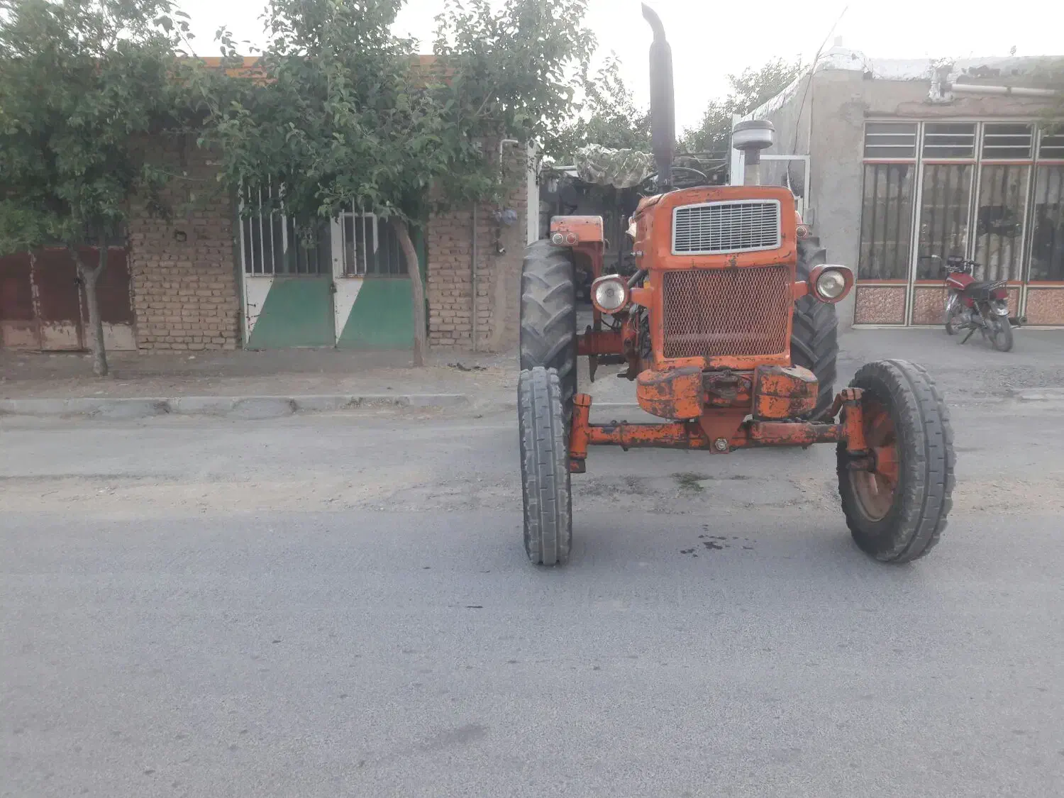 تراکتوررومانی مدل 63|خودرو سنگین|کمیجان, |دیوار