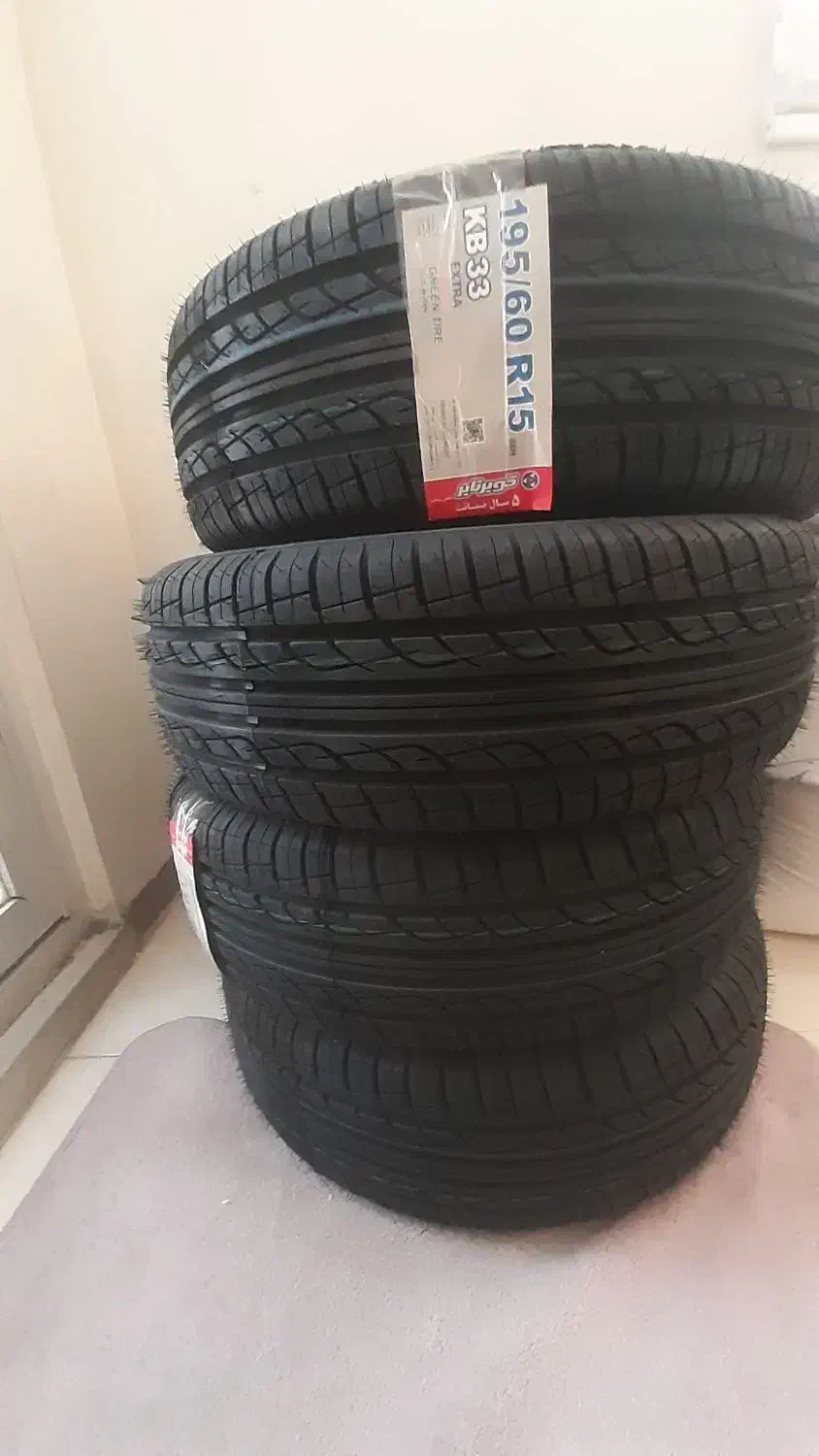 ۴ حلقه لاستیک کویر تایر سایز .۱۹۵.۶۰.۱۵|قطعات یدکی و لوازم جانبی|تهران, باشگاه نفت|دیوار