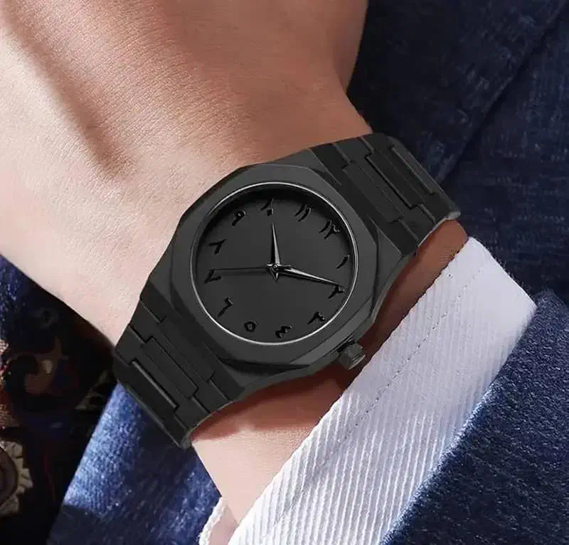 ساعت کربنی نو با عددهای فارسی|ساعت|جهرم, |دیوار