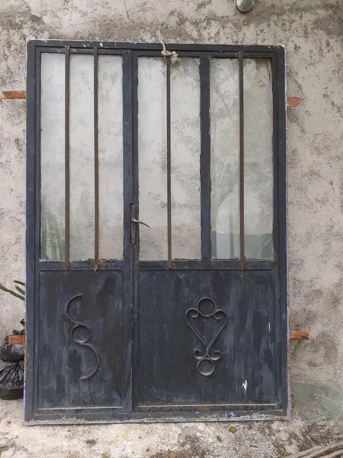 در آهنی سنایع سنگین|مصالح و تجهیزات ساختمان|کوچصفهان, |دیوار