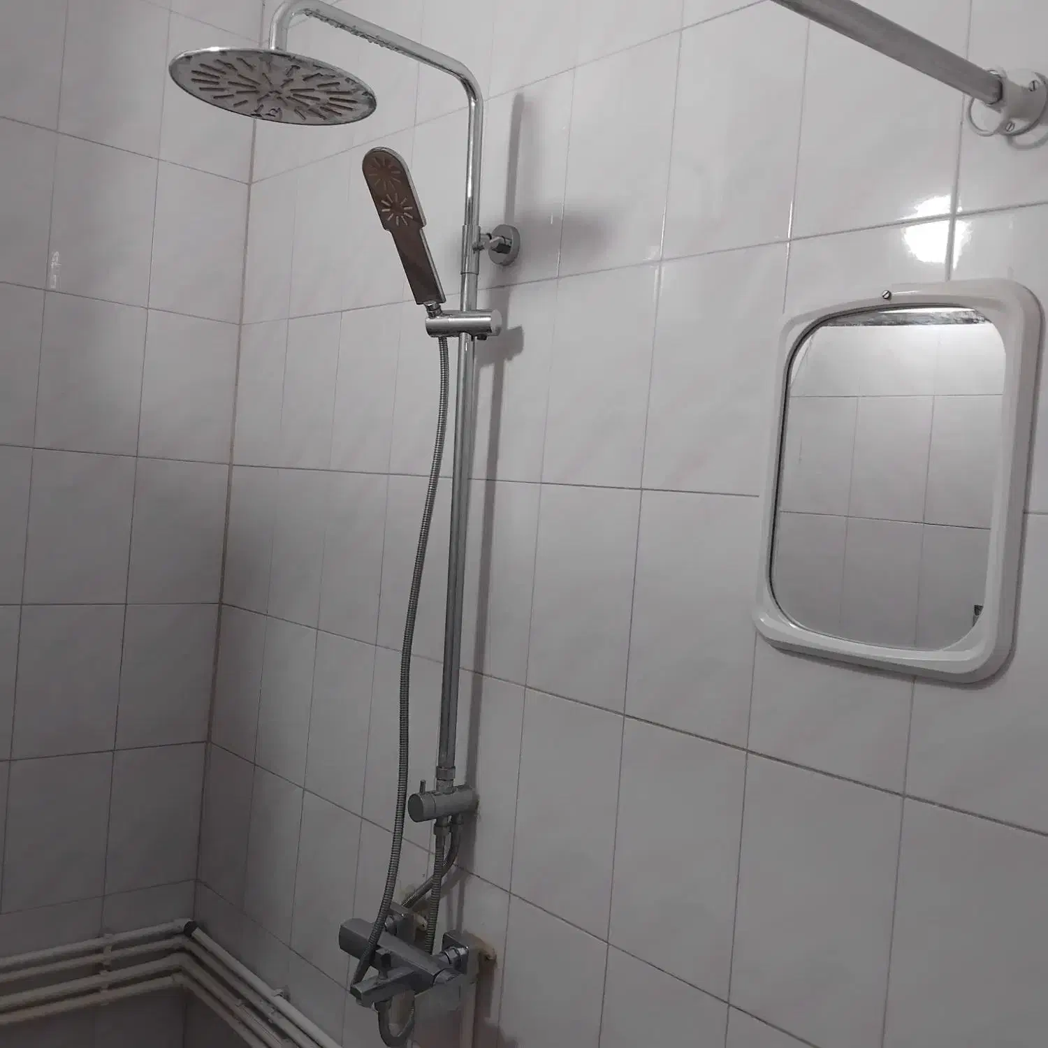 واحد ۸۵ متر دو خوابه چهارراه ولیعصر بزرگمهر