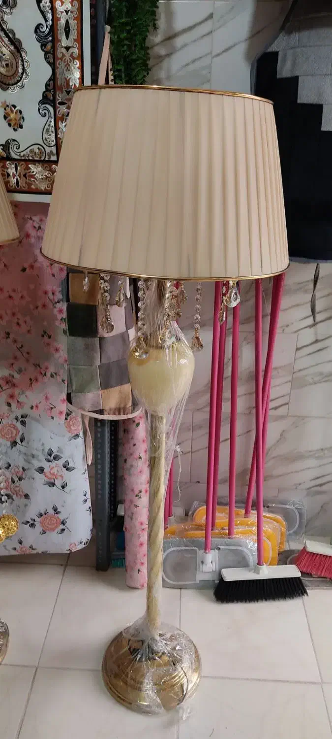 تخفیف اباژور بخاطر شب یلدا|چراغ خواب و آباژور|رباط‌کریم, رباط‌کریم|دیوار