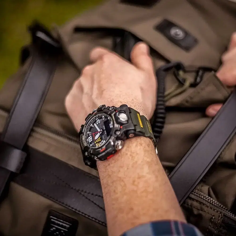 G-Shock GWG 2000|ساعت|مشهد, زمانه|دیوار