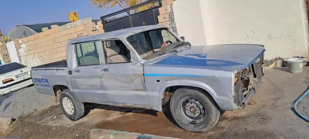 مزدا 2000 دوکابین|خودرو سواری و وانت|نجف‌آباد, حومه نجف آباد|دیوار