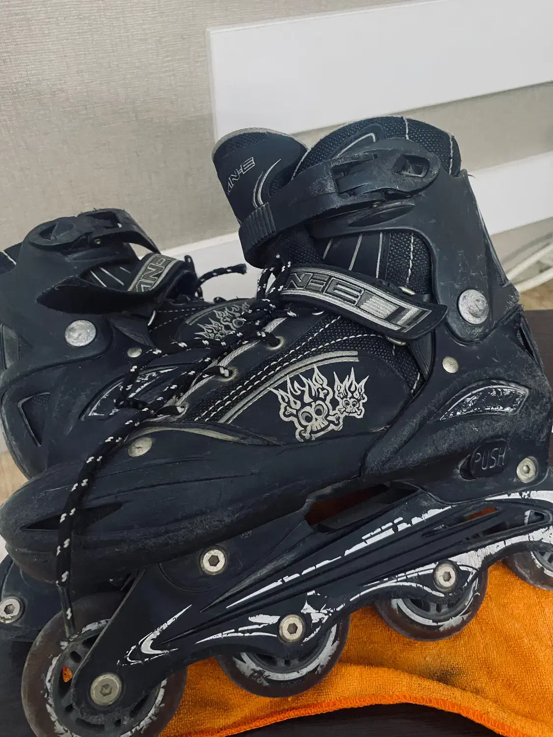 اسکیت|دوچرخه، اسکیت، اسکوتر|فردیس, نگارستان|دیوار