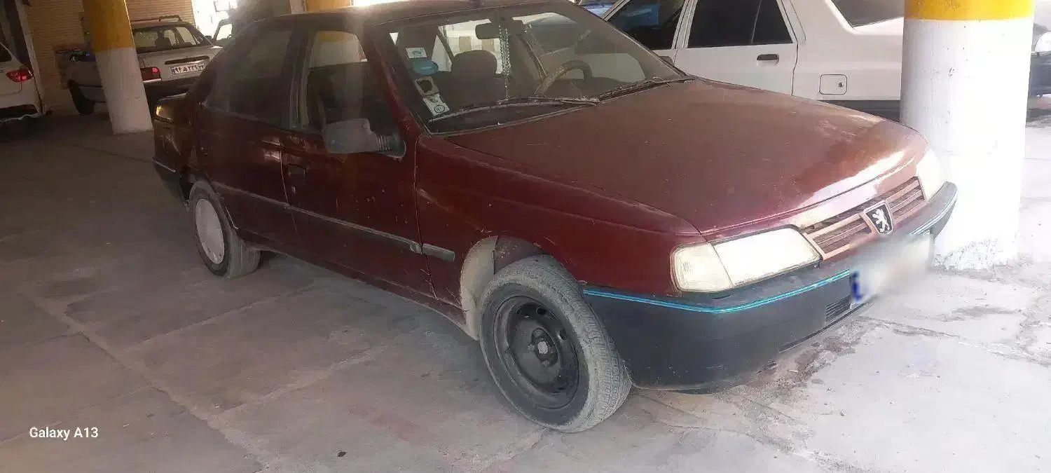 پژو۴۰۵ جی ال ایکس مدل ۸۲|خودرو سواری و وانت|فولادشهر, C5|دیوار