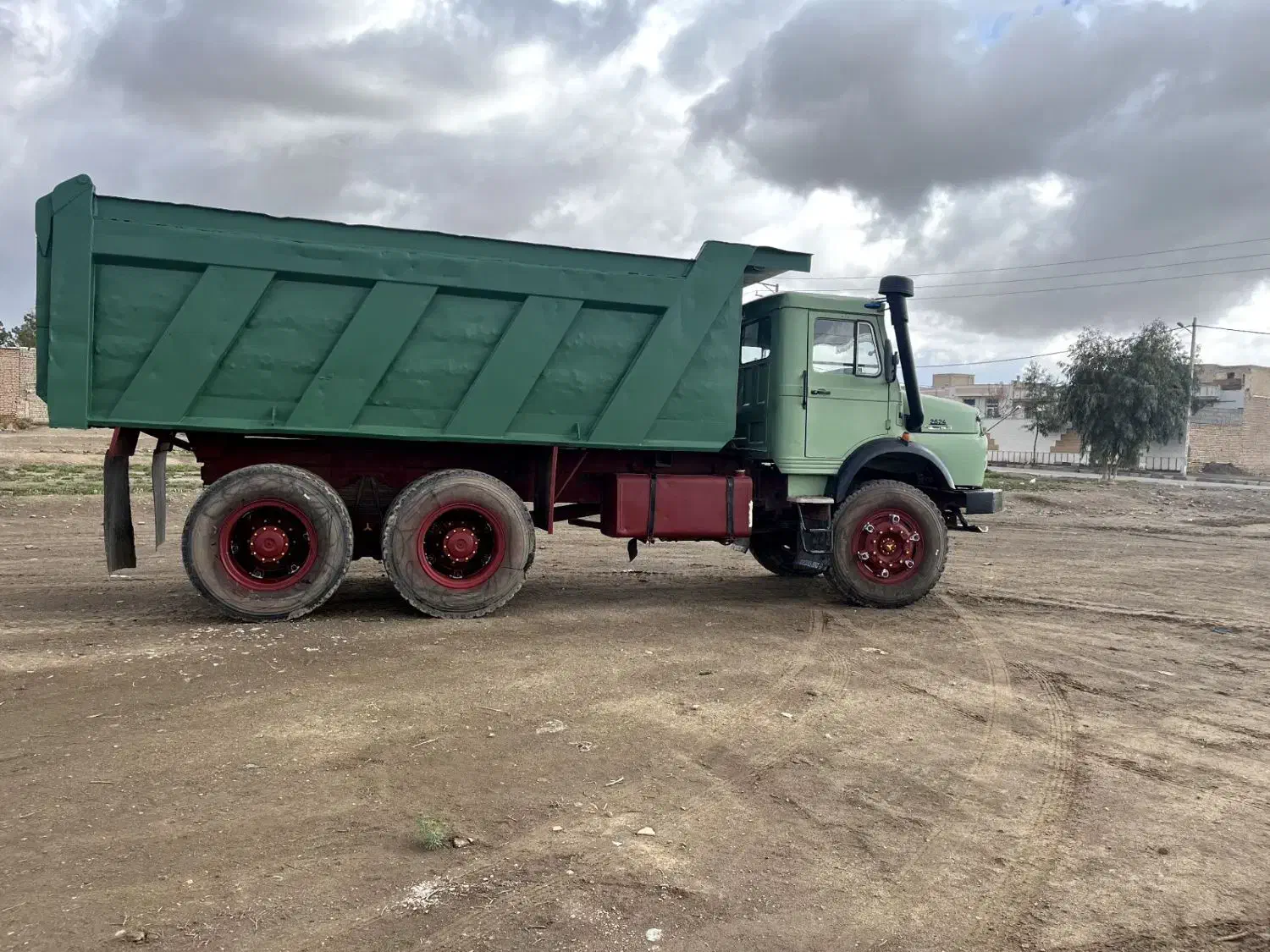 بنز ده چرخ زیر مایلر مدل 1369|خودرو سنگین|بردسکن, |دیوار