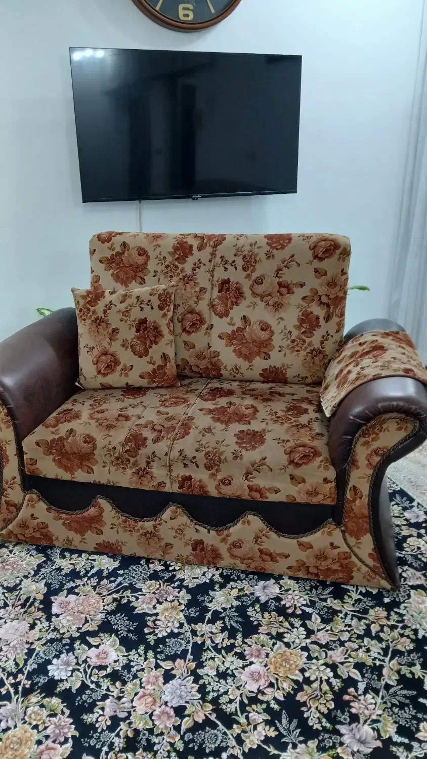 مبل ۵نفره|مبلمان خانگی و میز عسلی|آستانه اشرفیه, |دیوار