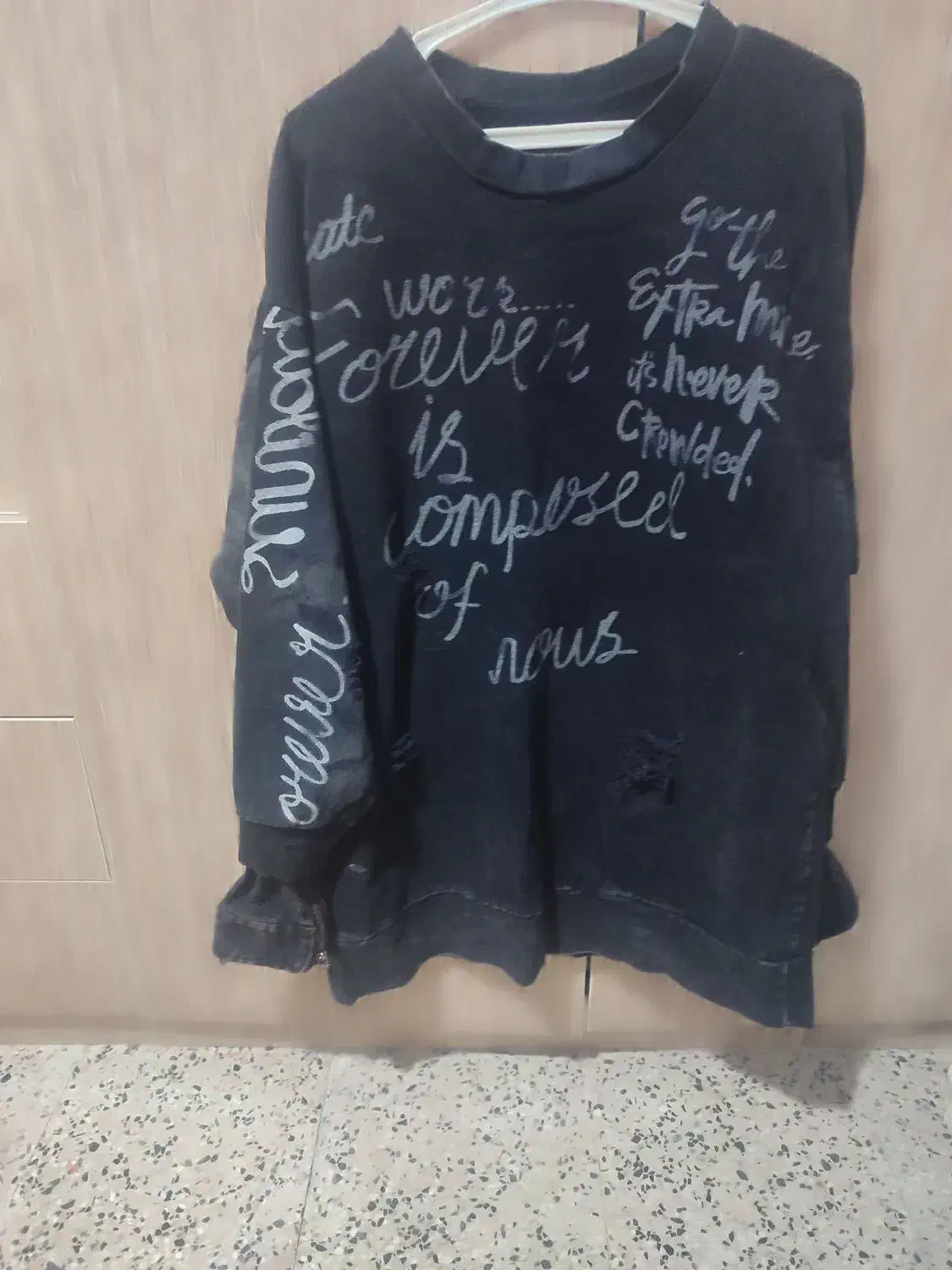 لباس لی|لباس|فولادشهر, مسکن مهر فولادشهر|دیوار