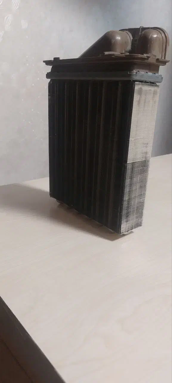 رادیاتور بخاری ال ۹۰ کاملا سالم فوری *قیمت مناسب*|قطعات یدکی و لوازم جانبی|اسلامشهر, شهرک واوان|دیوار