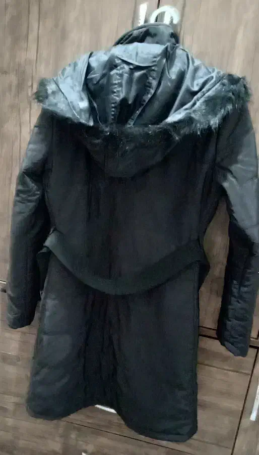 زمستانی|لباس|بومهن, |دیوار