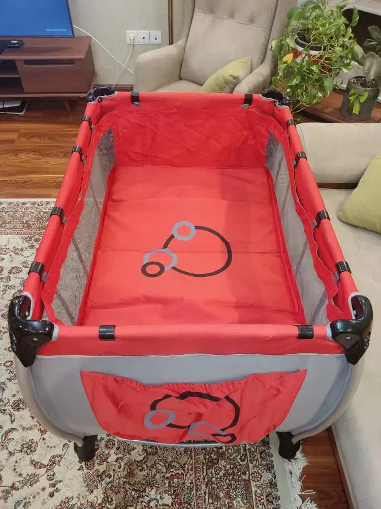 تخت و پارک capella|تخت و صندلی بچه|رشت, کاکتوس|دیوار