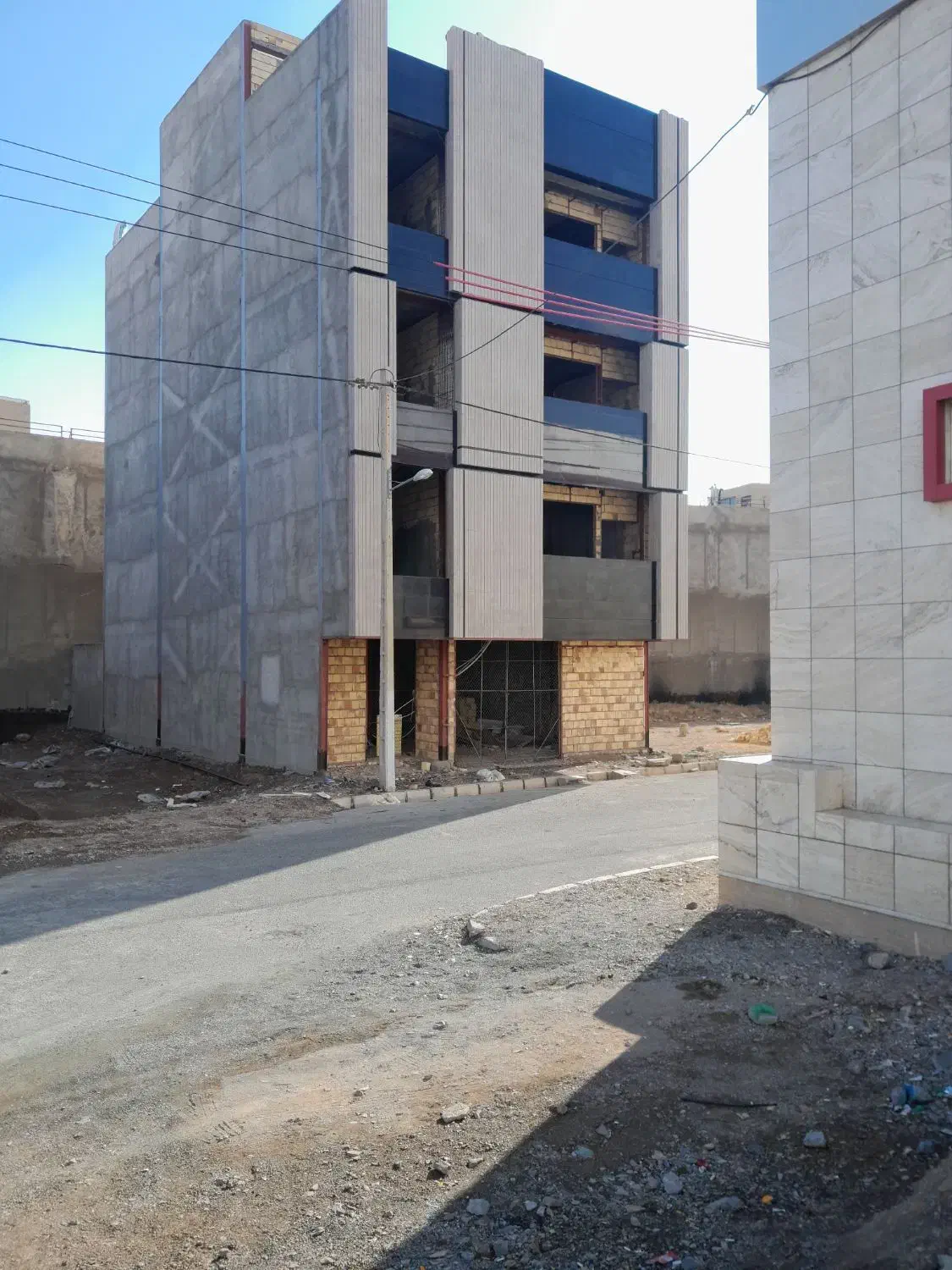 فروش ساختمان مسکونی ۴ طبقه|فروش آپارتمان|زاهدان, |دیوار