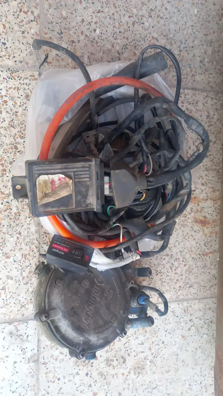 ال پی جی LPG|قطعات یدکی و لوازم جانبی|لنجان, |دیوار