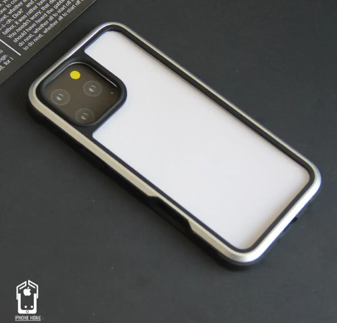 قاب ایفون بک کاور|لوازم جانبی موبایل و تبلت|شیراز, قدوسی غربی|دیوار