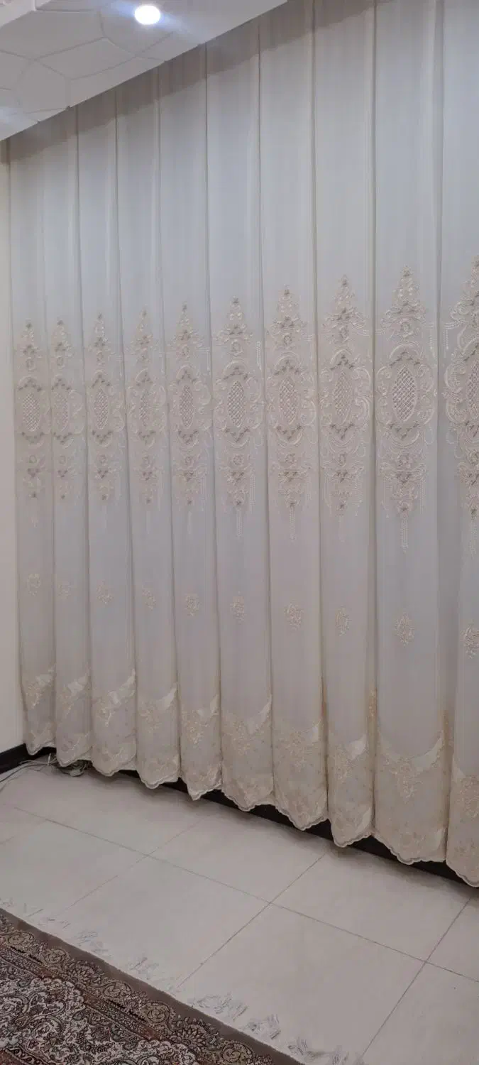 پرده در حد نو ۹ متر|پرده، رانر، رومیزی|قم, گلزار|دیوار