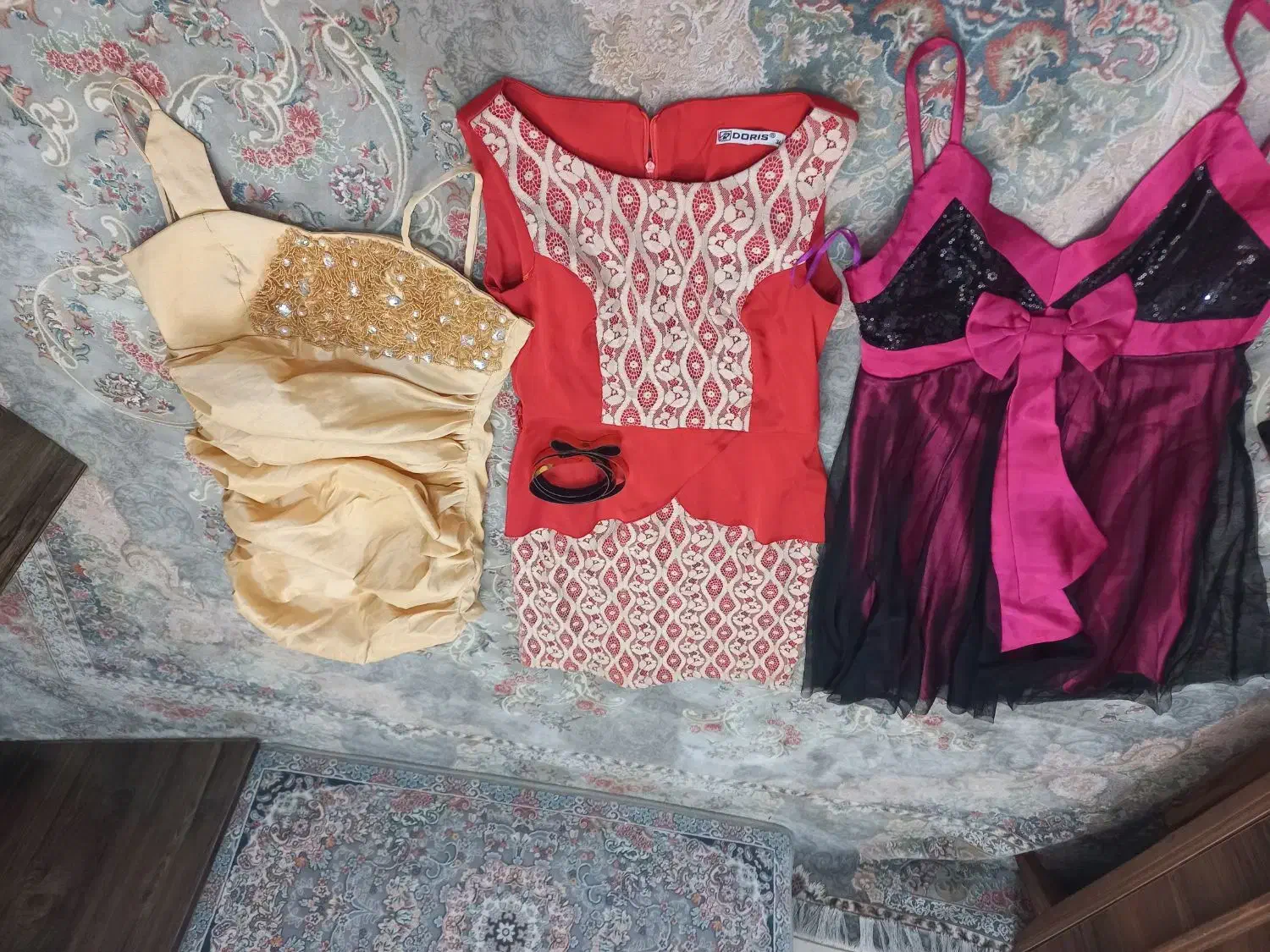 تعدادی لباس مجلسی سایز ۳۸|لباس|هشتگرد, شهرک ریحانه|دیوار