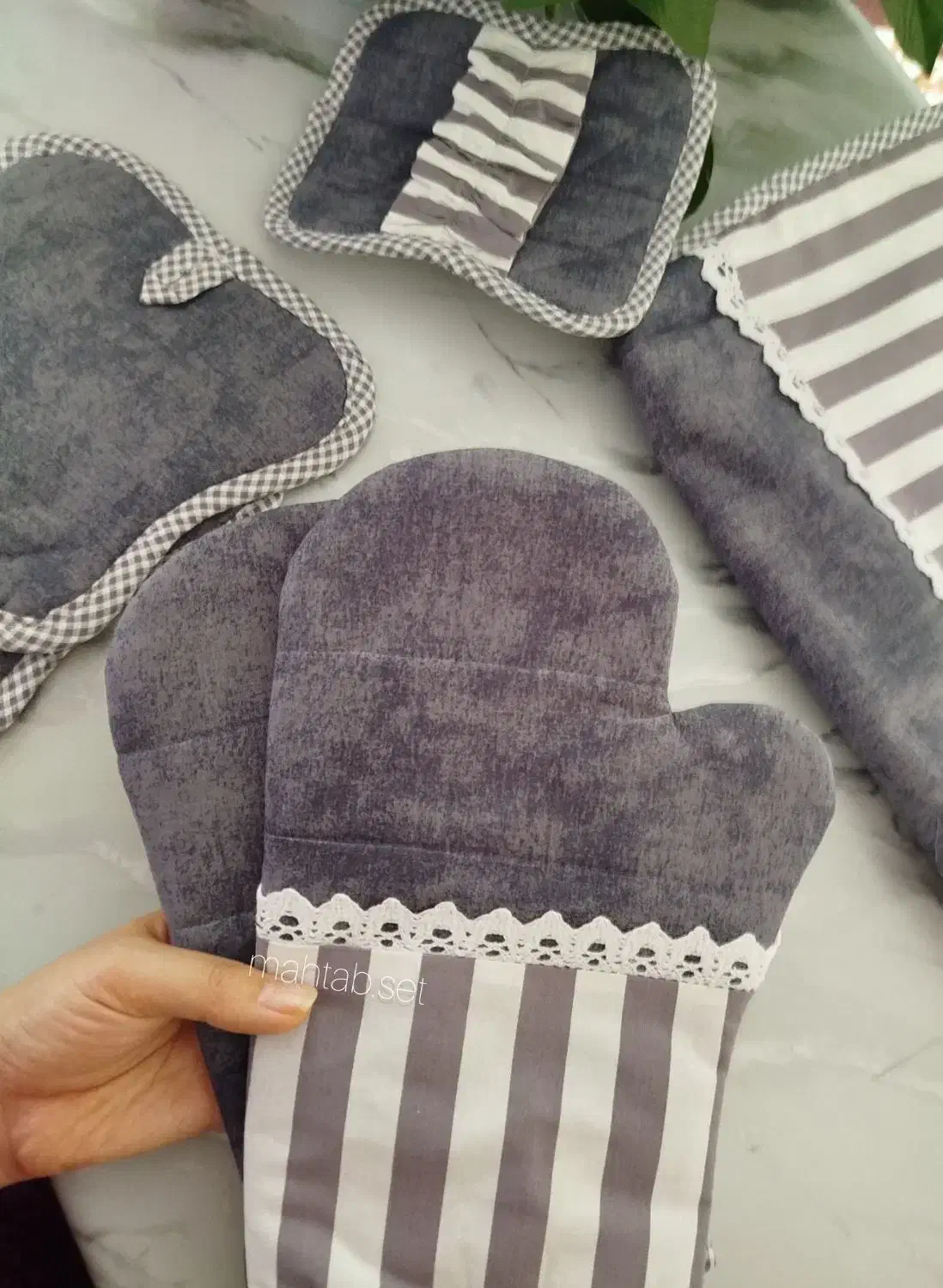 سرویس آشپزخانه|سفره، حوله، دستمال آشپزخانه|عجب شیر, |دیوار