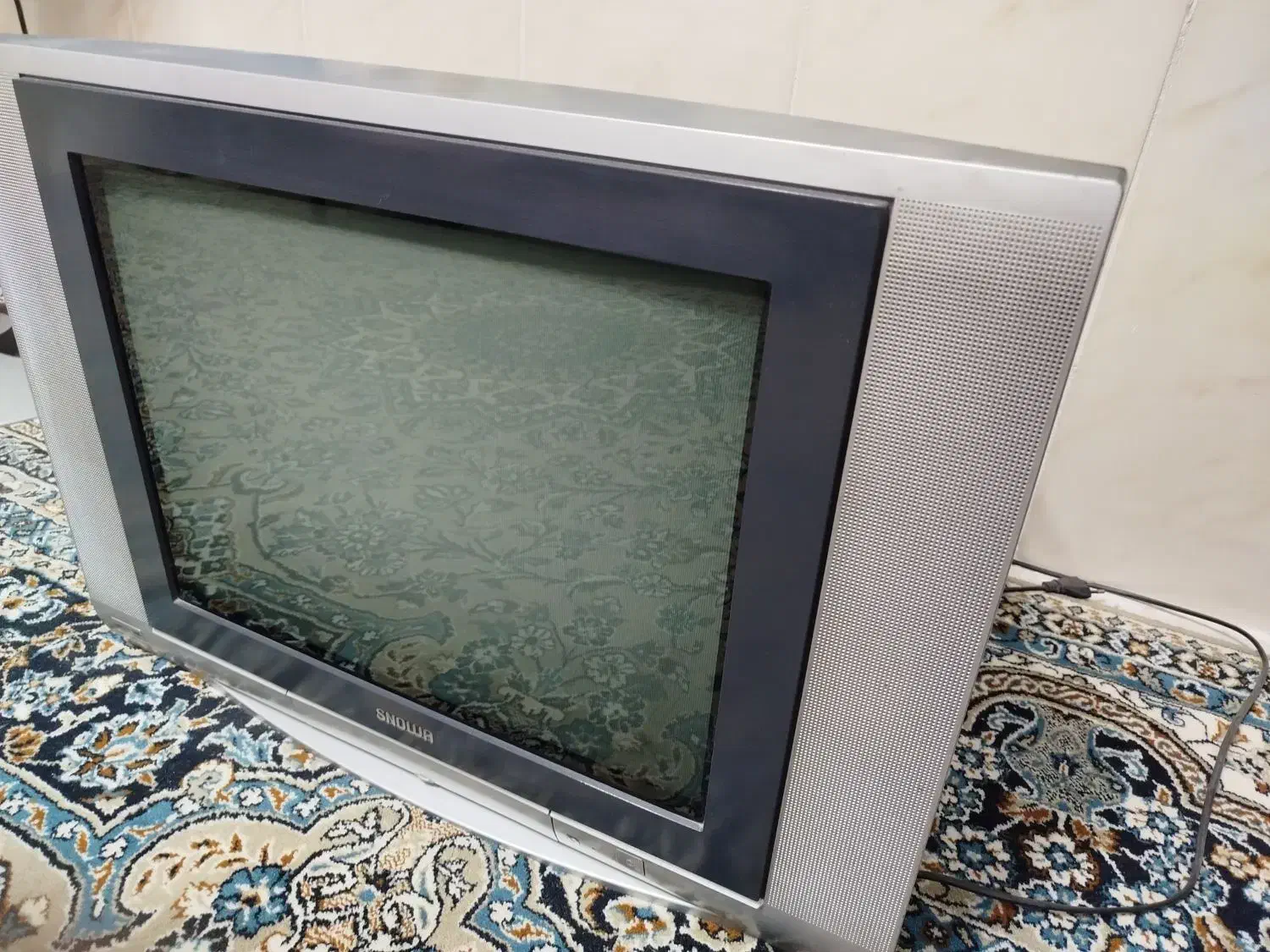 تلویزیون 21 اینچ اسنوا|تلویزیون و پروژکتور|فسا, |دیوار