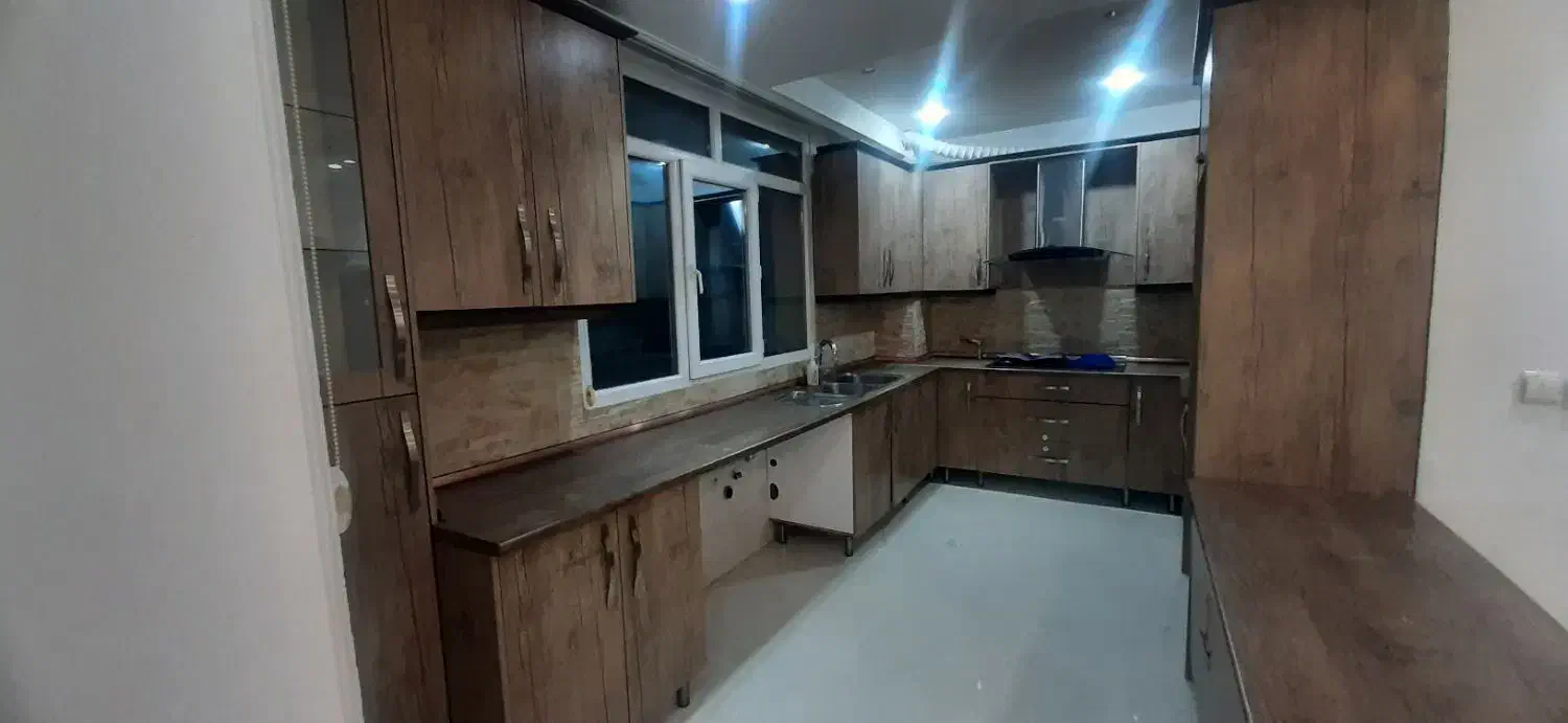 اجاره سه خوابه ۱۴۰ متری آلاله شرقی|اجارهٔ آپارتمان|تهران, سازمان آب|دیوار