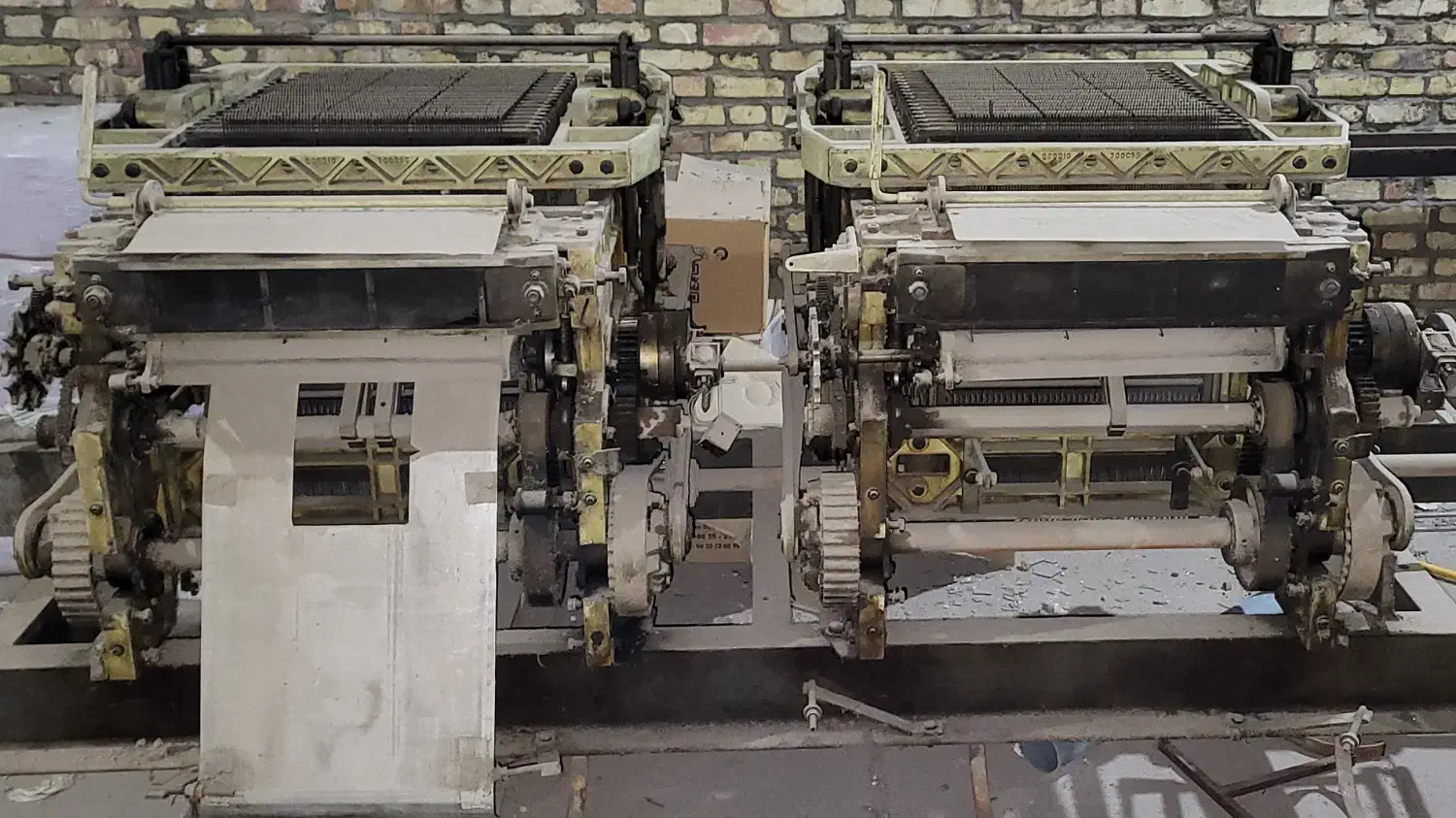 ژاکارد بافندگی کاغذی دوبل BOBBIO مدل KROMA 5|ماشینآلات صنعتی|اصفهان, قلعه طبره|دیوار