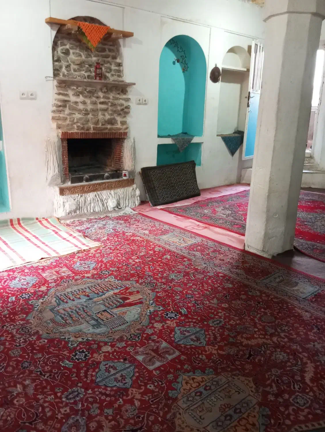 اجاره منزل مبله در قلات|اجارهٔ کوتاه‌مدت آپارتمان و سوئیت|شیراز, گویم|دیوار