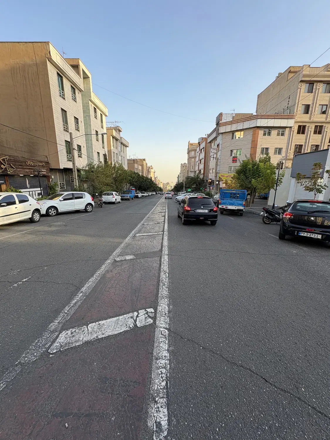 ۲۰۰ متر مستغلات بر اصلی پونک‌ شهرک نفت|اجارهٔ دفتر کار، اتاق اداری، مطب|تهران, شهرک نفت|دیوار