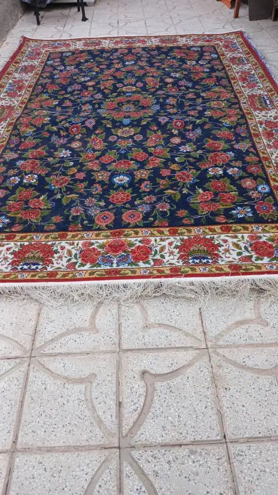 یک تخته فرش دستباف بختیاری نخ اصفهان رنگ ثابت|فرش|مشهد, کارمندان دوم|دیوار