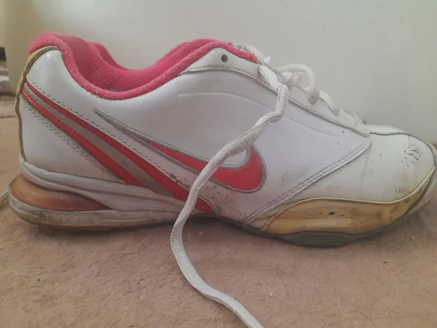 کتانی اورجینال نایک|کیف، کفش، کمربند|پردیس, فاز ۴|دیوار