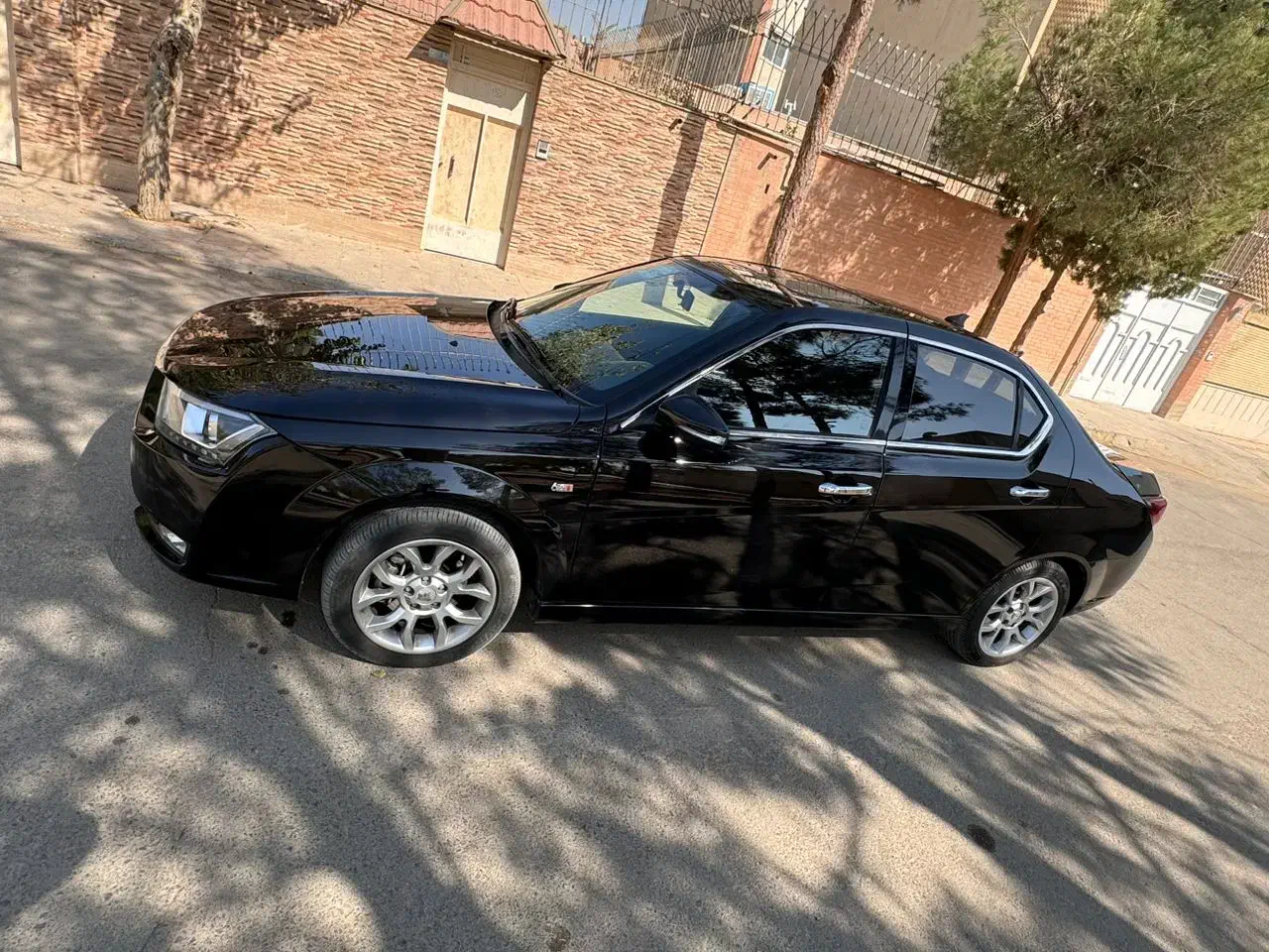 دنا پلاس اتومات درحدصفر|خودرو سواری و وانت|شاهین‌شهر, شیخ بهایی|دیوار