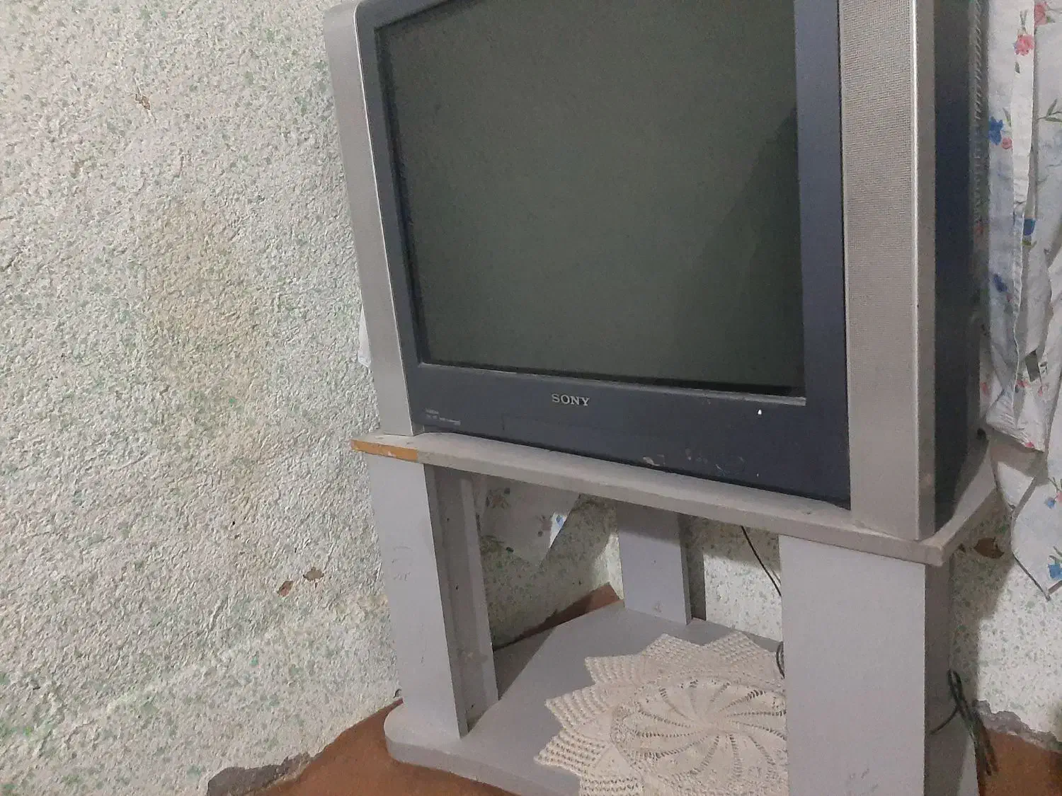 تلوزیون|تلویزیون و پروژکتور|خمک, |دیوار