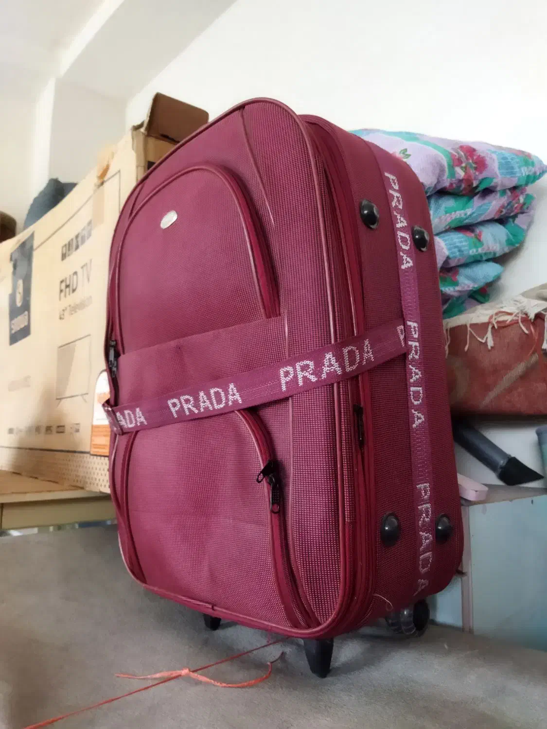 چمدان مسافرتی درحد نو|کیف، کفش، کمربند|گنبد کاووس, |دیوار