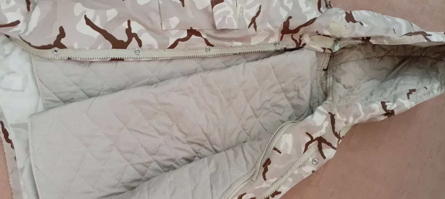 لباس سربازی / اورکت|لباس|مشهد, کوشش|دیوار