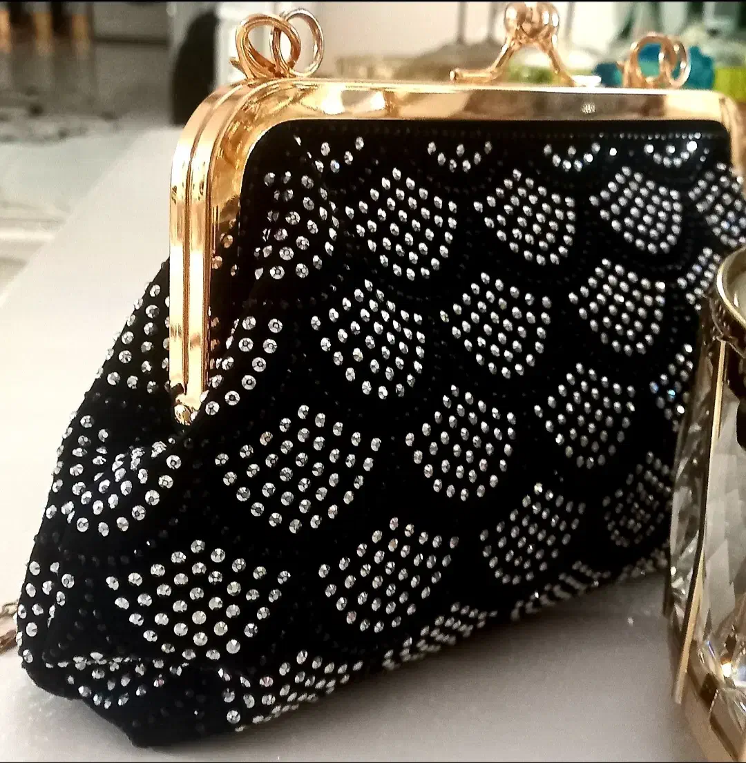 کیف مجلسی|کیف، کفش، کمربند|ری, جوانمرد قصاب|دیوار