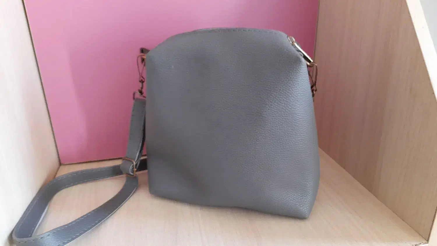 ۵ عدد کیف|کیف، کفش، کمربند|خرم‌آباد, |دیوار