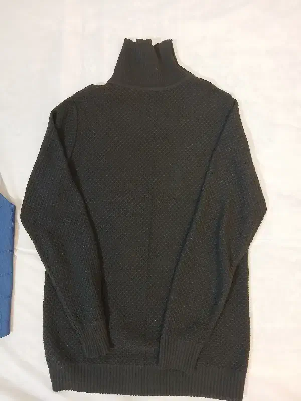 یقه اسکی و جلیقه مردانه|لباس|نقده, |دیوار