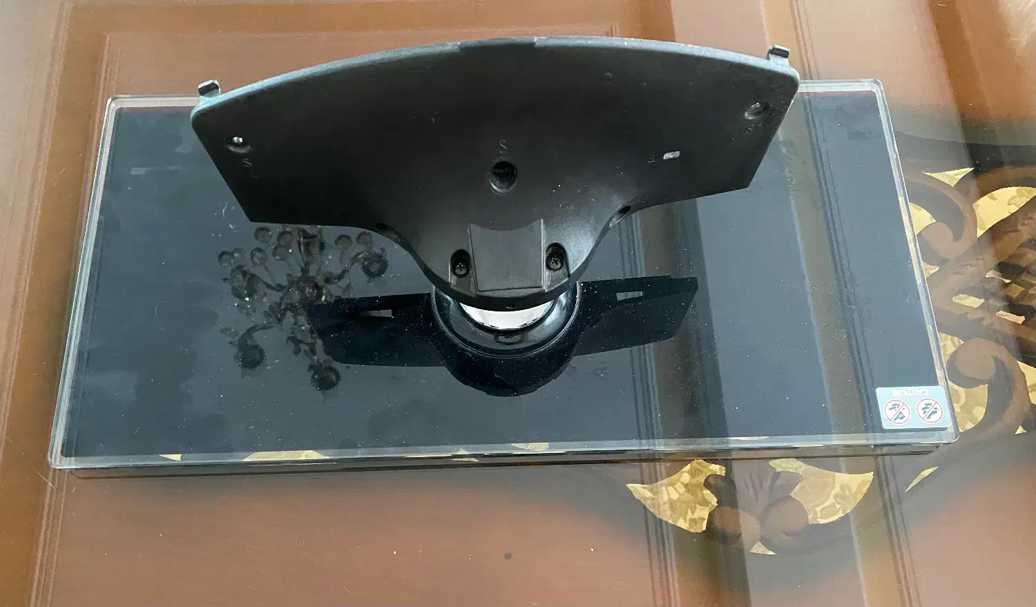 پایه تلویزیون،پایه،تلویزیون|میز تلویزیون|تهران, آبشار تهران (دریاچه)|دیوار