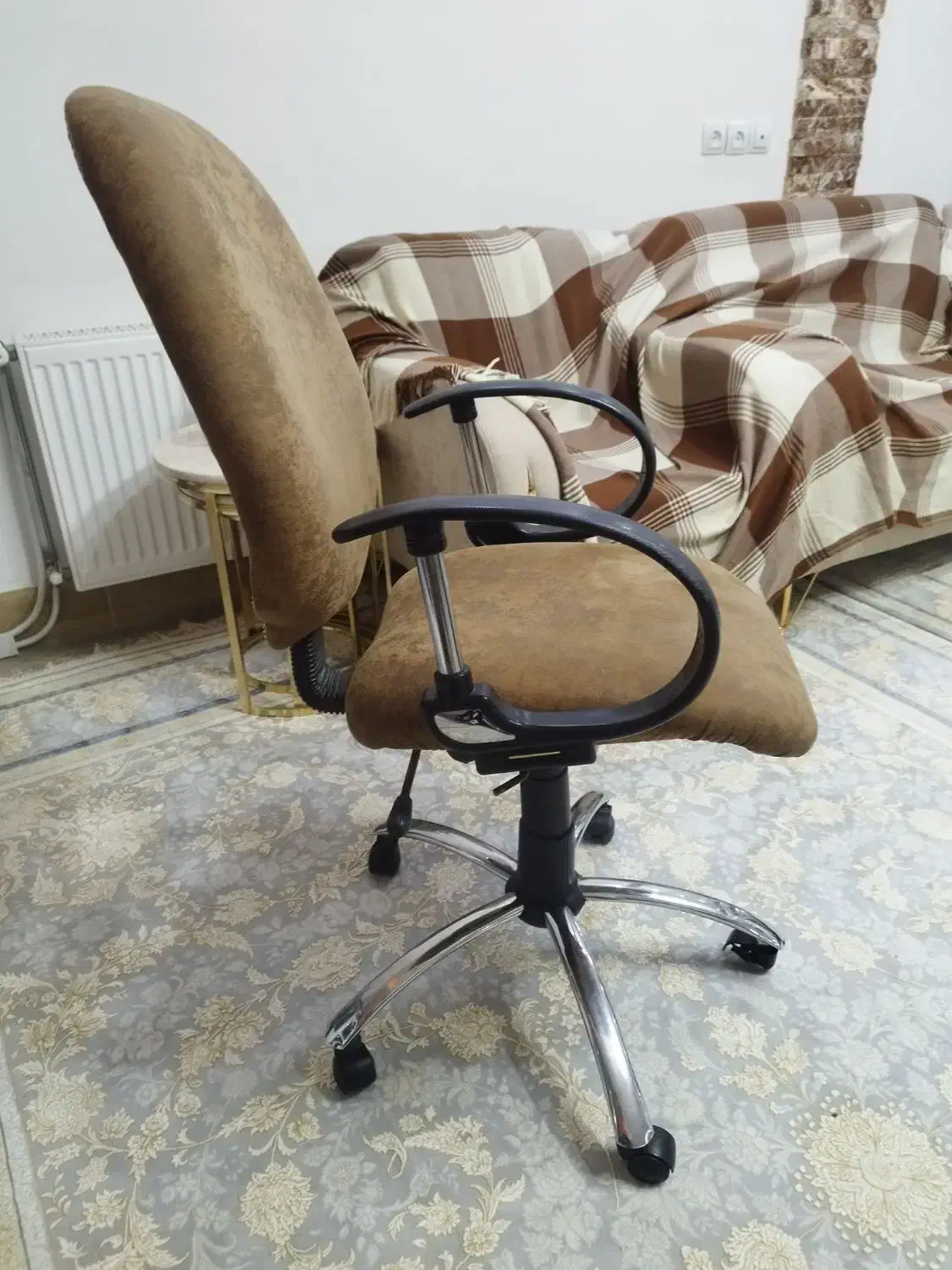 صندلی|صندلی و نیمکت|تاکستان, |دیوار