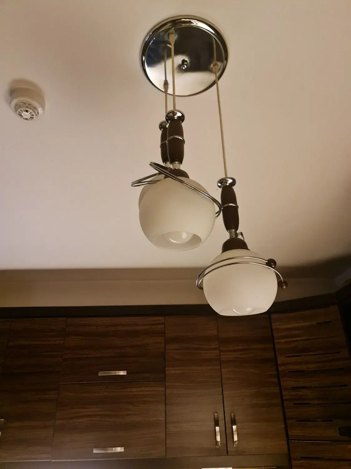 لوستر آشپزخانه سه شاخه|لوستر و چراغ آویز|اصفهان, سعادت‌آباد|دیوار