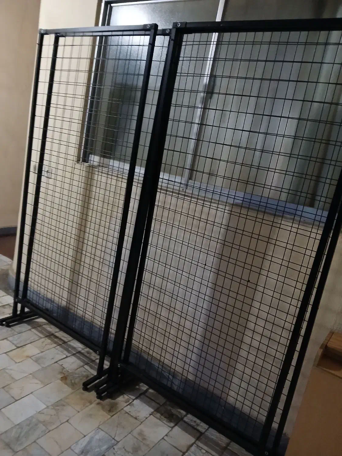 شاخک.رگال|کتابخانه، شلف، قفسههای دیواری|گرگان, |دیوار