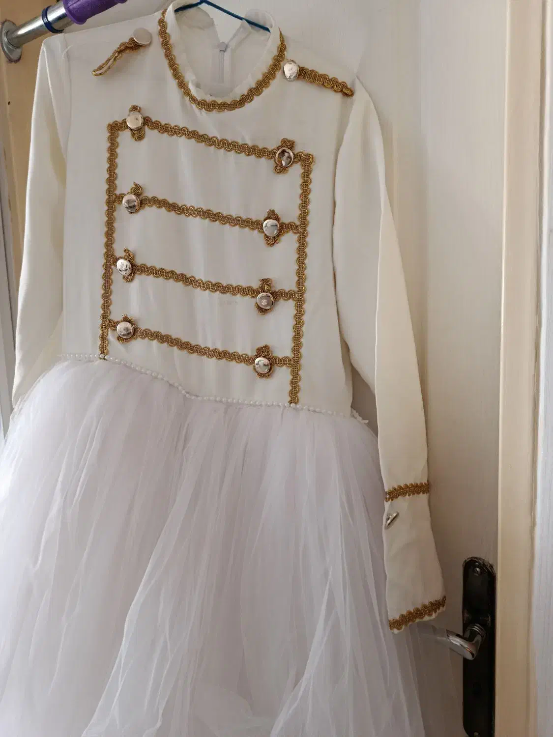 لباس عقد . اتلیه . تولد|لباس|اندیشه, اندیشه فاز ۱|دیوار