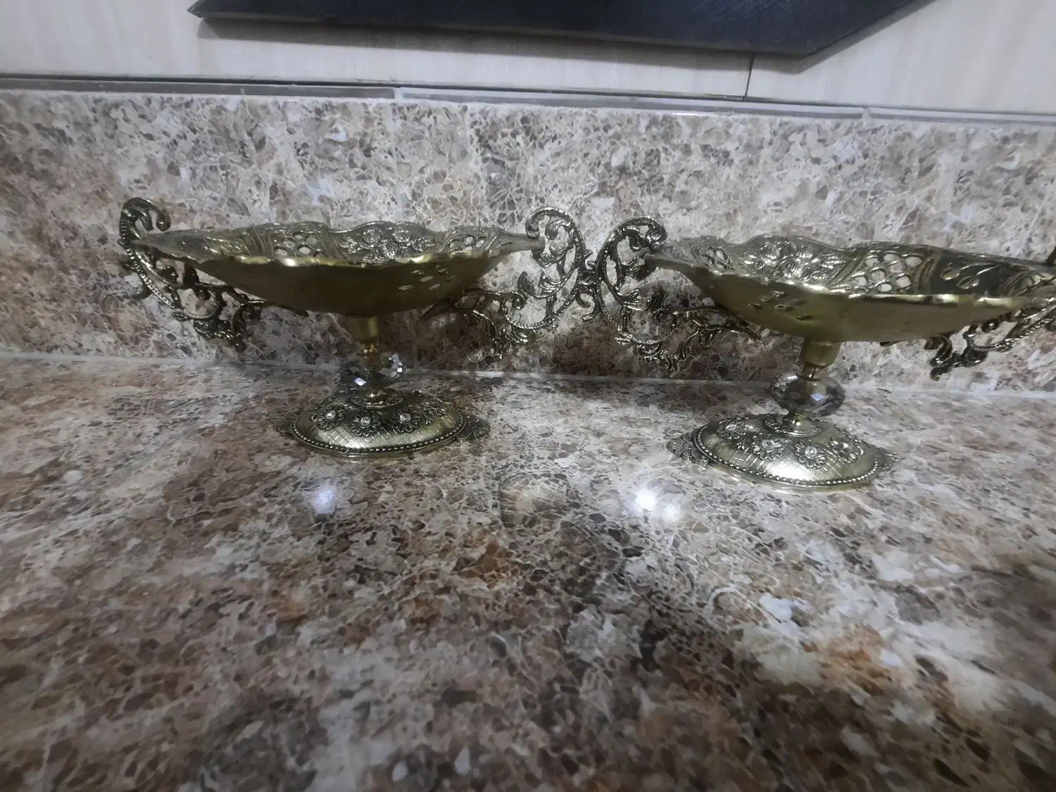 شکلات خوری وریتون برنزاصل|کلکسیون اشیاء عتیقه|اسلام‌‌آباد غرب, |دیوار