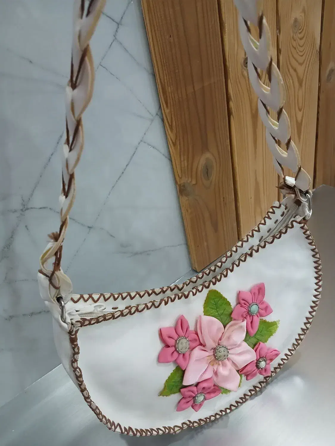 3 عدد کیف|کیف، کفش، کمربند|تربت‌حیدریه, منصوریه|دیوار