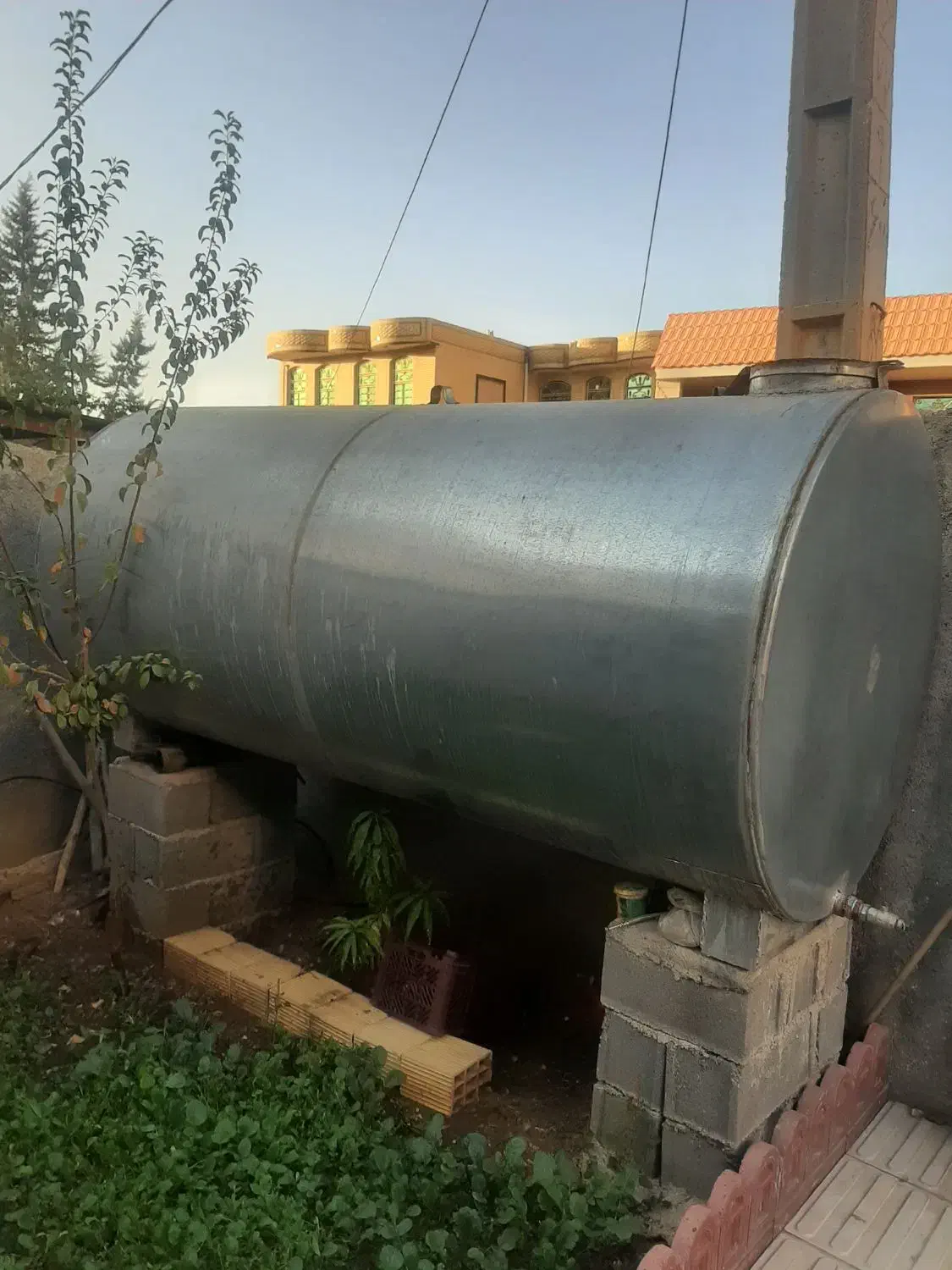 تانکر و مخزن ۳۰۰۰ لیتری|مصالح و تجهیزات ساختمان|یاسوج, |دیوار